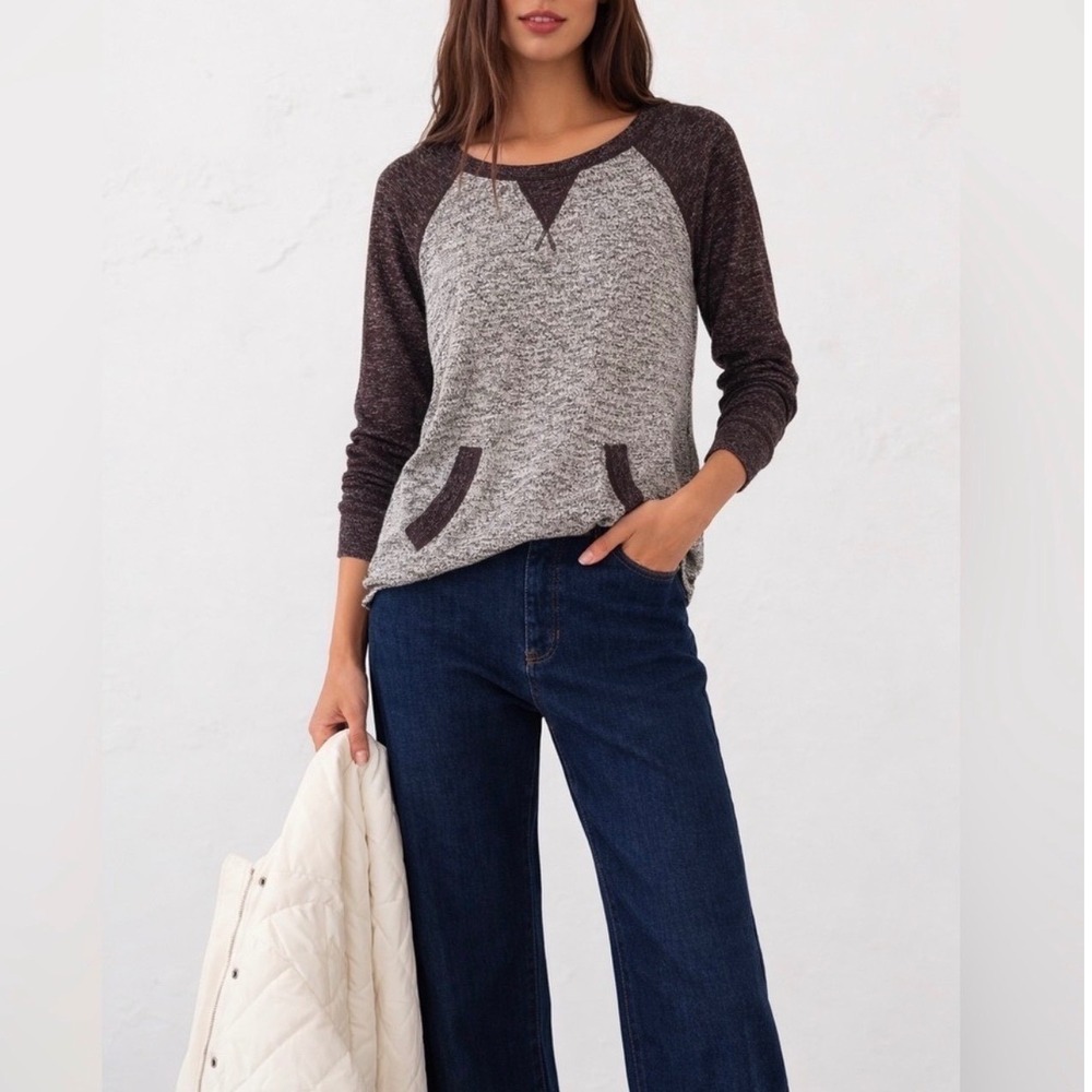 Staccato Black/Gray Sweatshirt with Front Pockets